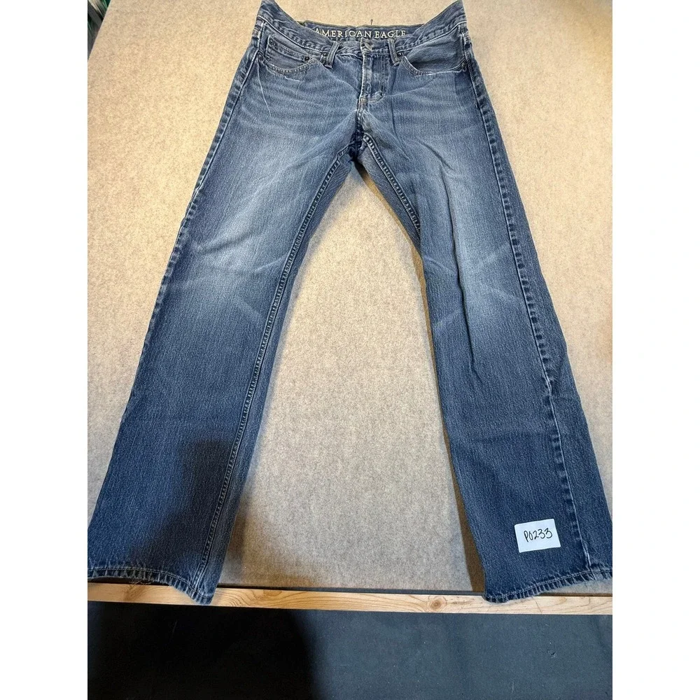 American Eagle Relaxed‎ Fit Jeans Mens 32x34 Blue Denim Medium Wash 100% Cotton